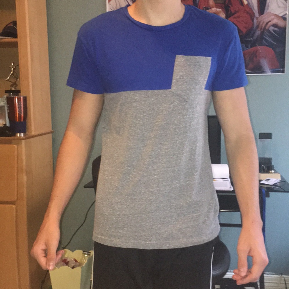 Aeropostale tee